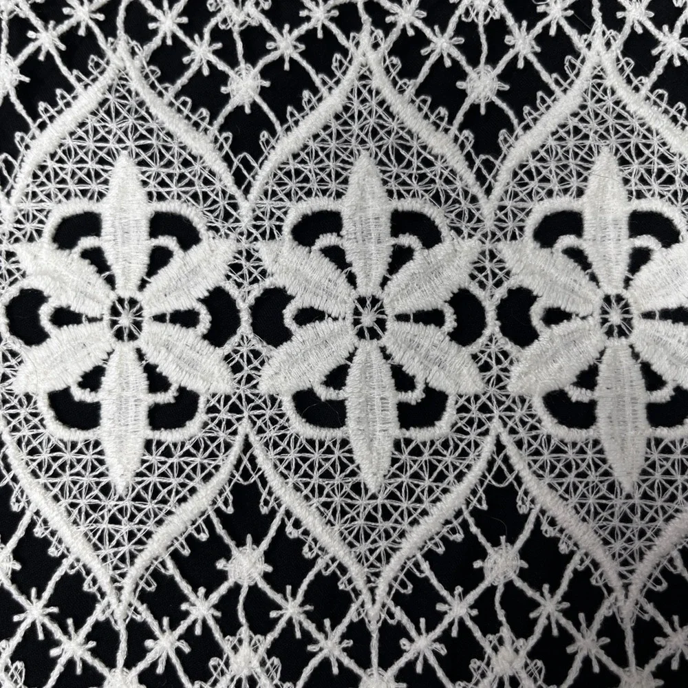Lace 12.5 x 302
